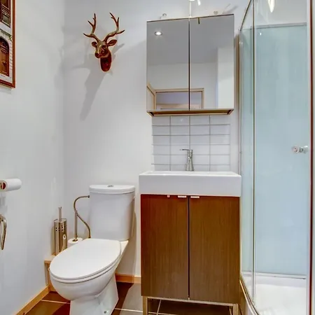 Apartament 1000 *